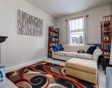 749 Dillon Court - Photo Thumbnail 12