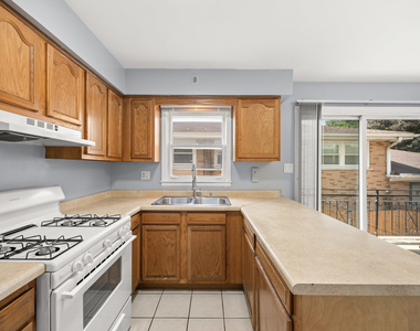 4601 Vernon Avenue - Photo Thumbnail 7