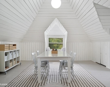 1217 Ridge Avenue - Photo Thumbnail 25