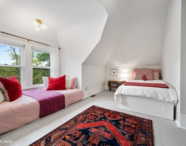 1217 Ridge Avenue - Photo Thumbnail 26