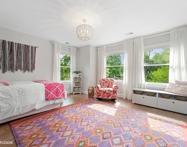1217 Ridge Avenue - Photo Thumbnail 20