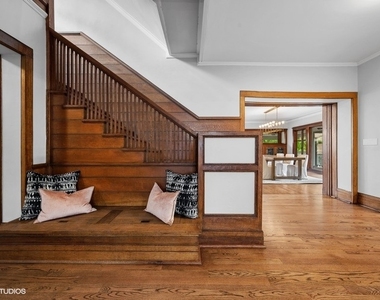 1217 Ridge Avenue - Photo Thumbnail 2