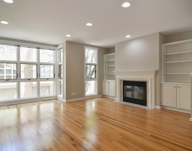2365 N Wayne Avenue - Photo Thumbnail 18