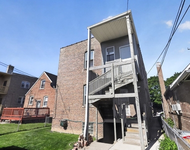 11207 S Emerald Avenue - Photo Thumbnail 25