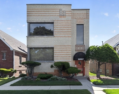 11207 S Emerald Avenue - Photo Thumbnail 1