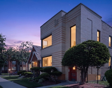 11207 S Emerald Avenue - Photo Thumbnail 3