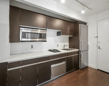116 John Street - Photo Thumbnail 2