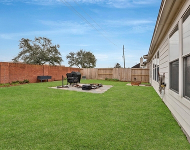 2911 Ashbrook Lane - Photo Thumbnail 19