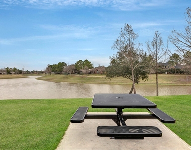 2911 Ashbrook Lane - Photo Thumbnail 23