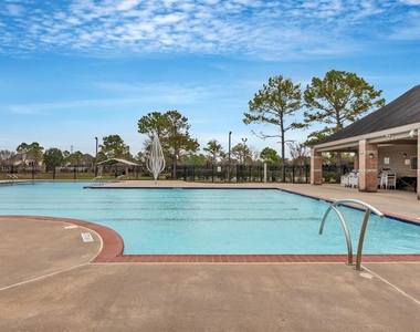 2911 Ashbrook Lane - Photo Thumbnail 21