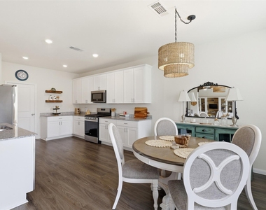 11739 Armadale Drive - Photo Thumbnail 7