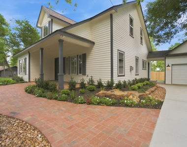 502 Louisa Street - Photo Thumbnail 14