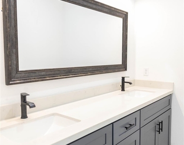 8208 Knox Street - Photo Thumbnail 11