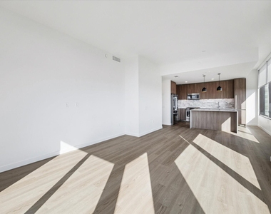 1 Riva Row - Photo Thumbnail 5
