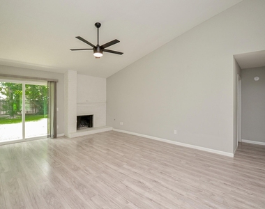 22018 Grand Forks Drive - Photo Thumbnail 11