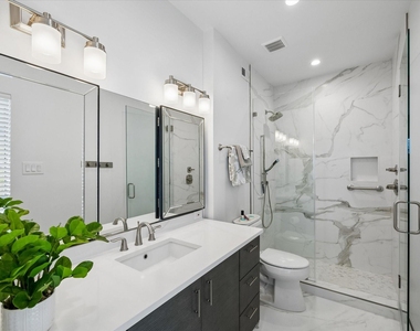 351 Lakeside Lane - Photo Thumbnail 23