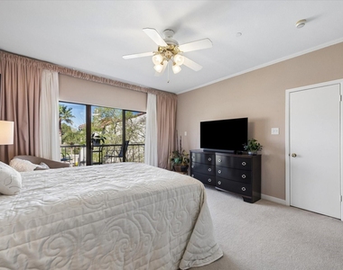 351 Lakeside Lane - Photo Thumbnail 18