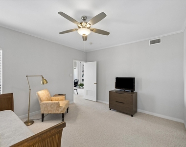 351 Lakeside Lane - Photo Thumbnail 22