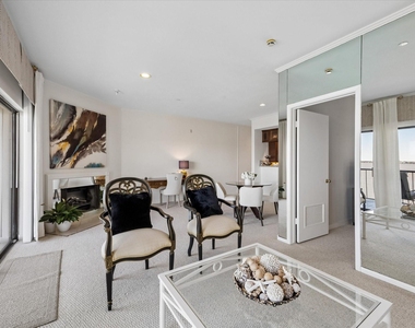 351 Lakeside Lane - Photo Thumbnail 14
