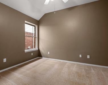 20123 Glen Burn Court - Photo Thumbnail 19