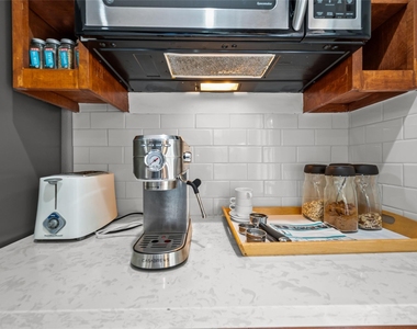 2311 Addison Road - Photo Thumbnail 18