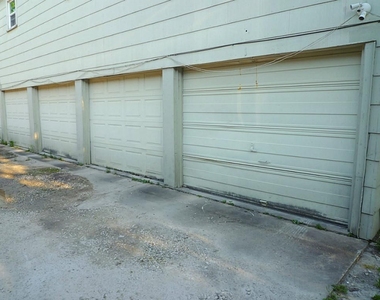 307 Avondale Street - Photo Thumbnail 20
