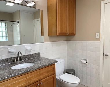 307 Avondale Street - Photo Thumbnail 11