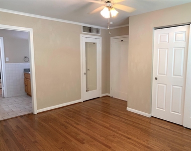 307 Avondale Street - Photo Thumbnail 17