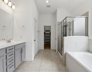 1618 Rosedale Drive - Photo Thumbnail 18