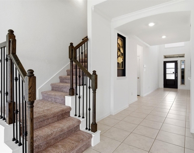 1618 Rosedale Drive - Photo Thumbnail 4