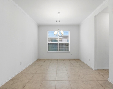 1618 Rosedale Drive - Photo Thumbnail 7