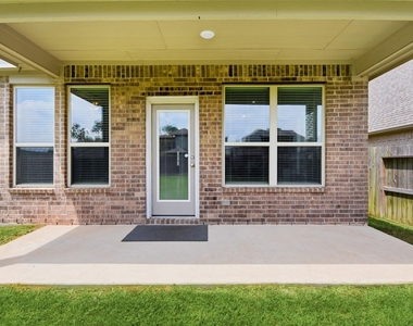 1618 Rosedale Drive - Photo Thumbnail 35