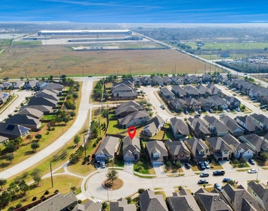 6110 Dovetail Cliff Court - Photo Thumbnail 23