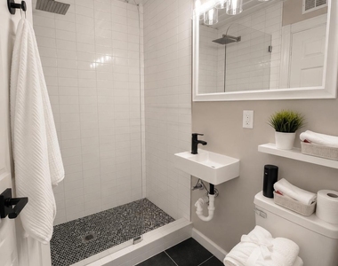 5036 Golden Forest Drive - Photo Thumbnail 5