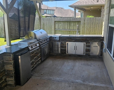 11518 Harmony Summit Trace - Photo Thumbnail 32