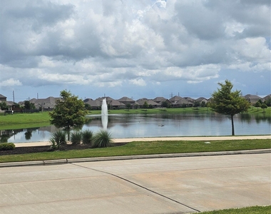 11518 Harmony Summit Trace - Photo Thumbnail 44