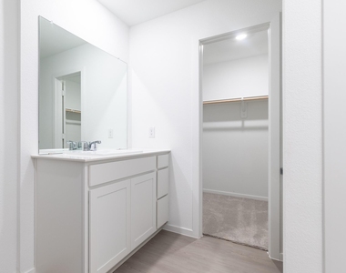 31406 Pratola Serra Circle - Photo Thumbnail 13