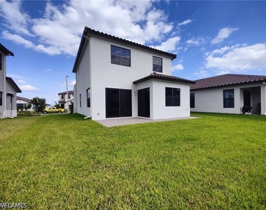 5573 Cobalto Way - Photo Thumbnail 34