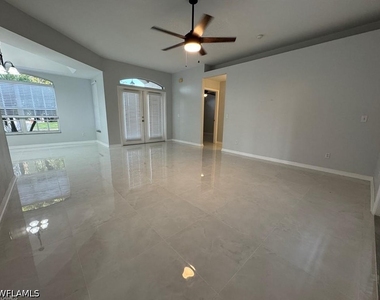 4649 Santiago Lane - Photo Thumbnail 8