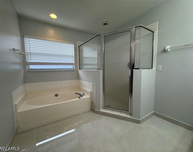 4649 Santiago Lane - Photo Thumbnail 15