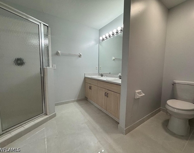 4649 Santiago Lane - Photo Thumbnail 16