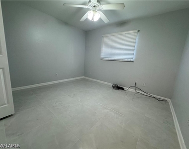 4649 Santiago Lane - Photo Thumbnail 17