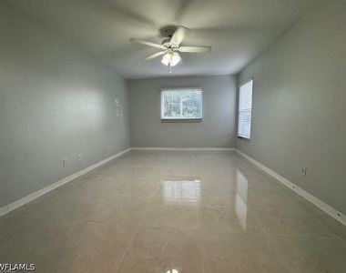 4649 Santiago Lane - Photo Thumbnail 12