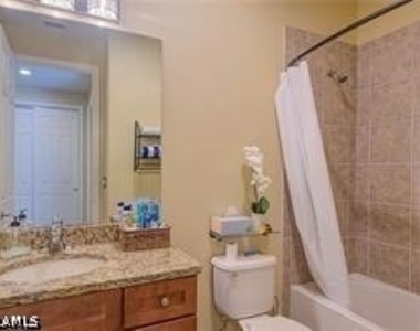 11890 Paseo Grande Boulevard - Photo Thumbnail 9