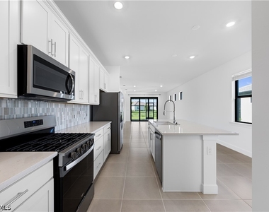 19218 Hinkley Drive - Photo Thumbnail 10