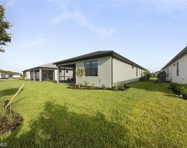 19218 Hinkley Drive - Photo Thumbnail 38