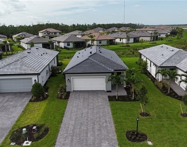 19218 Hinkley Drive - Photo Thumbnail 39