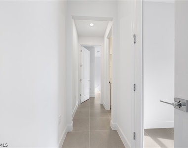 19218 Hinkley Drive - Photo Thumbnail 31