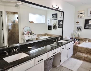 6123 Montego Bay Loop - Photo Thumbnail 11