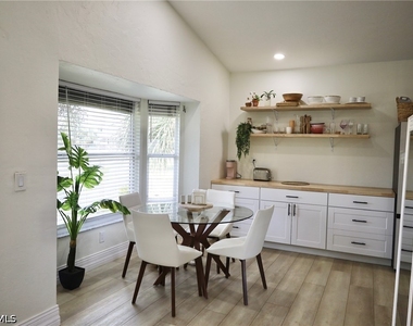 6123 Montego Bay Loop - Photo Thumbnail 6